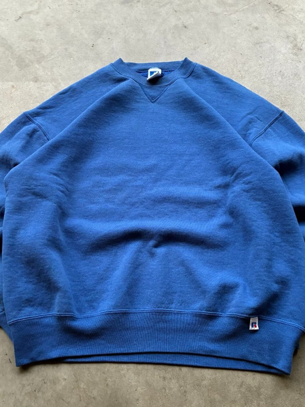 Vintage 90s Russell Athletic Blank Crewneck Sweatshirt Blue XL Made in USA